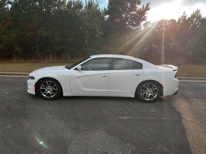 2016 Dodge Charger SE