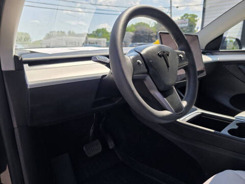 2024 Tesla Model Y Long Range