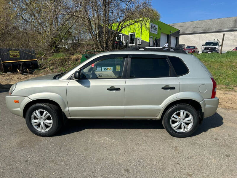2009 Hyundai Tucson for sale at Pafumi Auto Sales in Indian Orchard MA