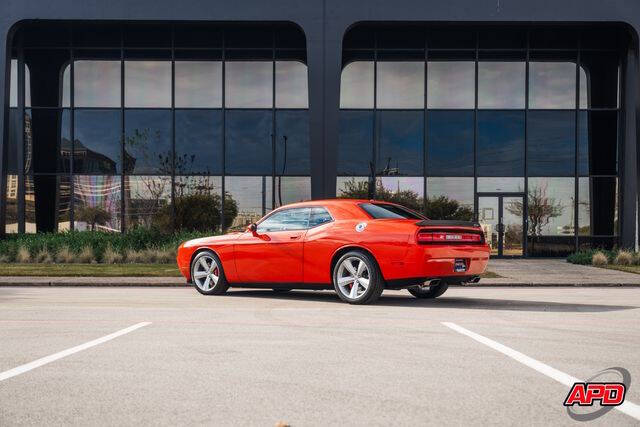 2008 Dodge Challenger SRT8