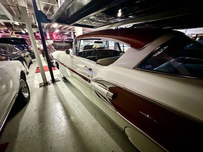 1958 Pontiac Bonneville