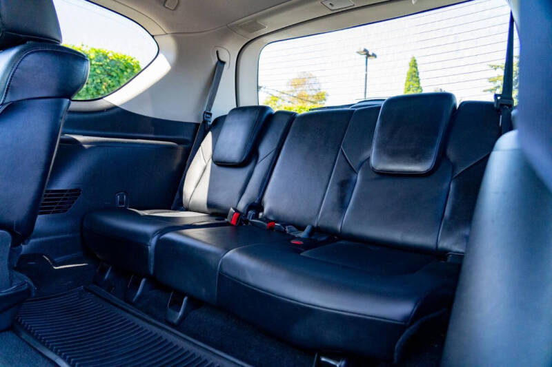 2011 Infiniti QX56