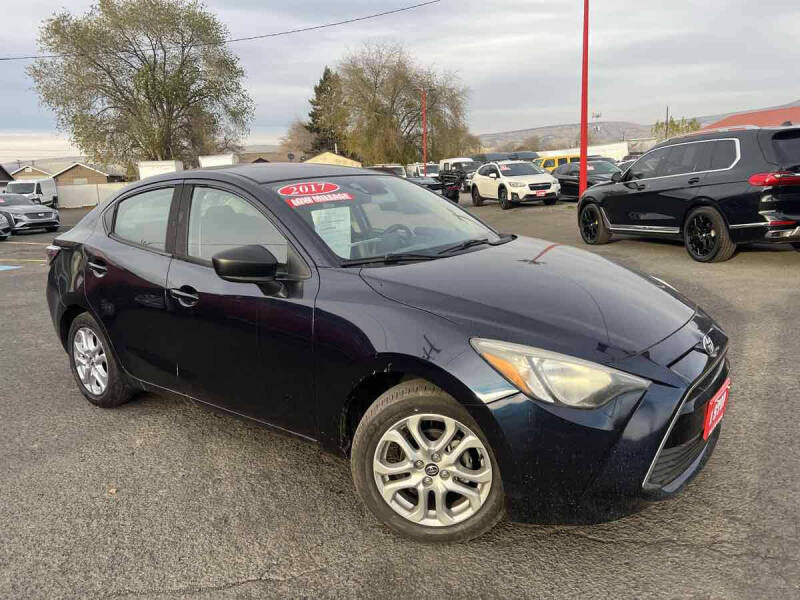 2017 Toyota Yaris iA