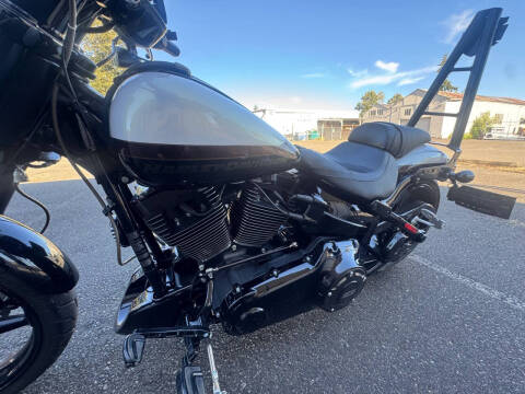 2017 Harley-Davidson Breakout