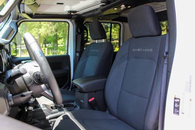 2023 Jeep Gladiator Overland