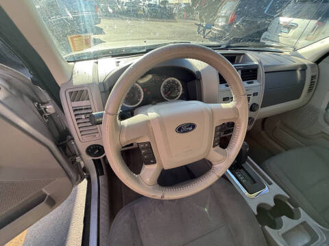 2009 Ford Escape XLT