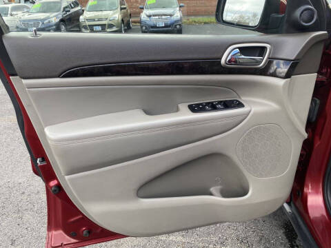 2013 Jeep Grand Cherokee Laredo