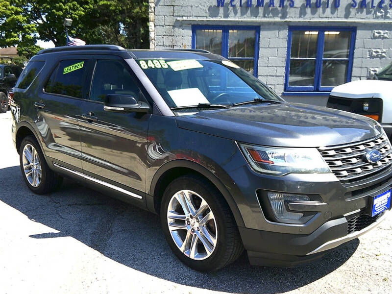 2017 Ford Explorer XLT 4WD's photo