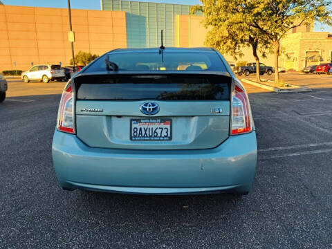 2014 Toyota Prius Three
