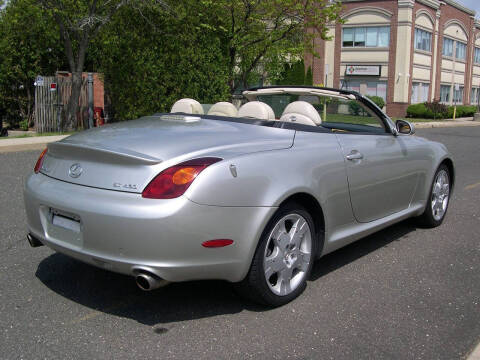 2005 Lexus SC 430