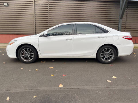 2016 Toyota Camry SE