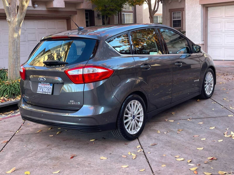 2016 Ford C-Max SEL photo 5