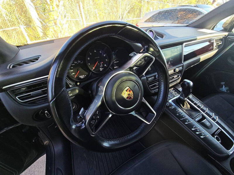 2019 Porsche Macan