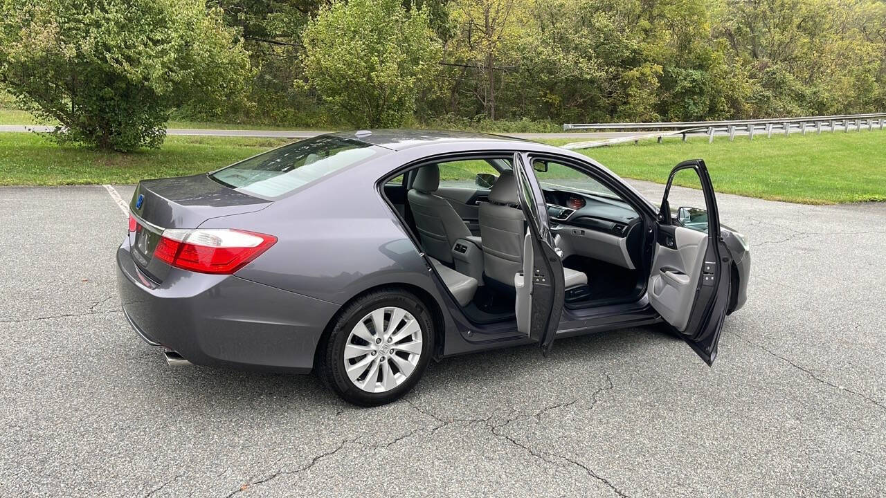 2015 Honda Accord for sale at Osroc Autoline in Boyds, MD