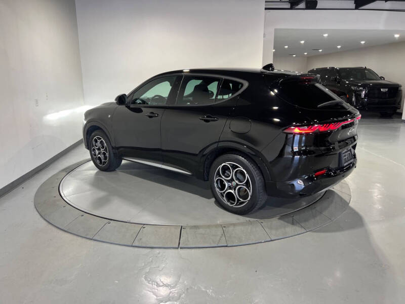 2024 Alfa Romeo Tonale Hybrid Ti