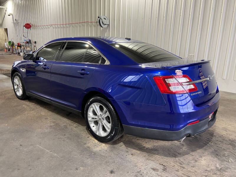 2013 Ford Taurus SEL
