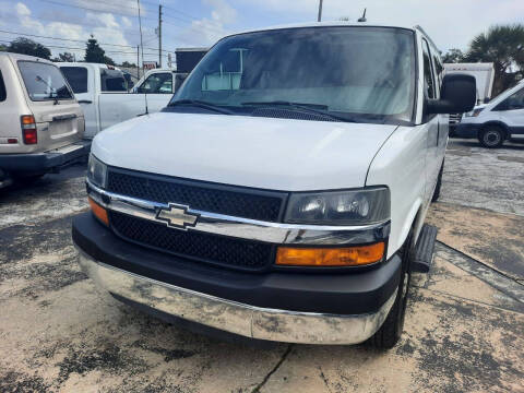 2015 Chevrolet Express for sale at Autos by Tom in Largo FL