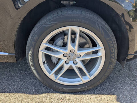 2015 Audi Q5 2.0T quattro Premium Plus