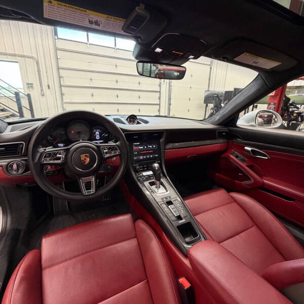 2018 Porsche 911 Carrera S