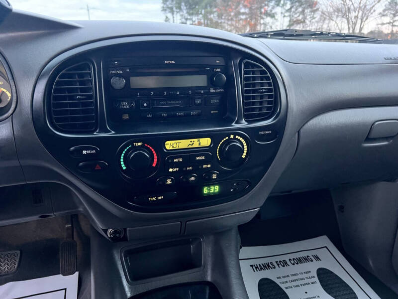 2003 Toyota Sequoia SR5