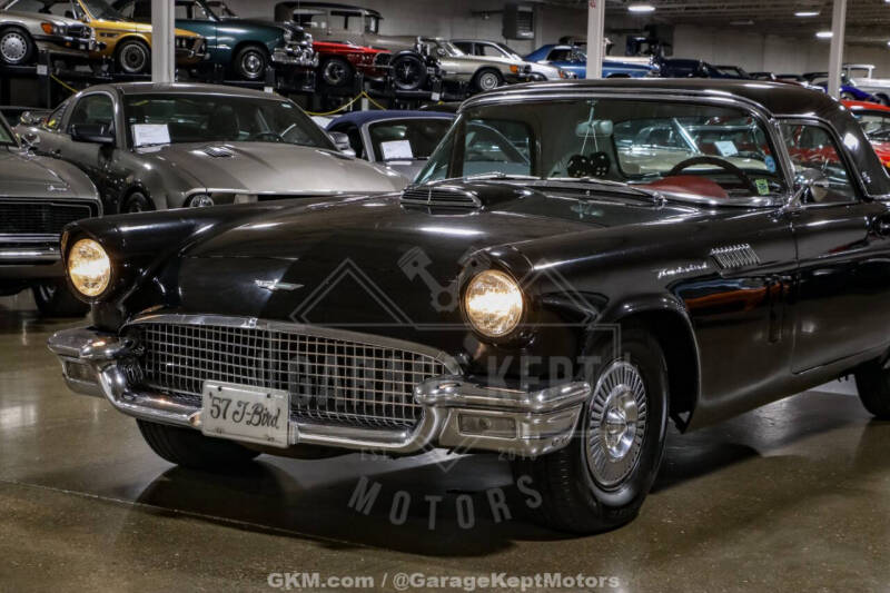 1957 Ford Thunderbird