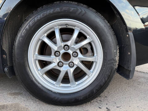 2012 Toyota Prius v Five