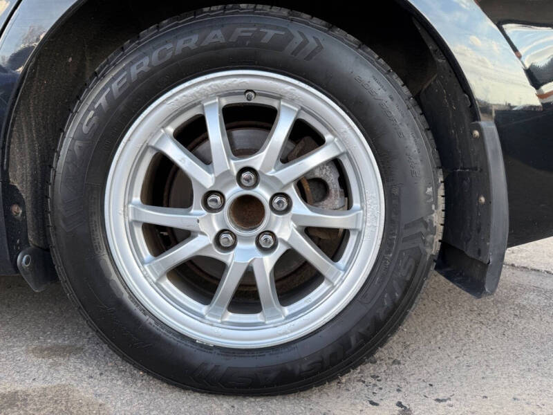 2012 Toyota Prius v Five