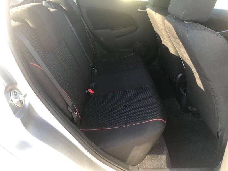2011 Mazda MAZDA2 Touring