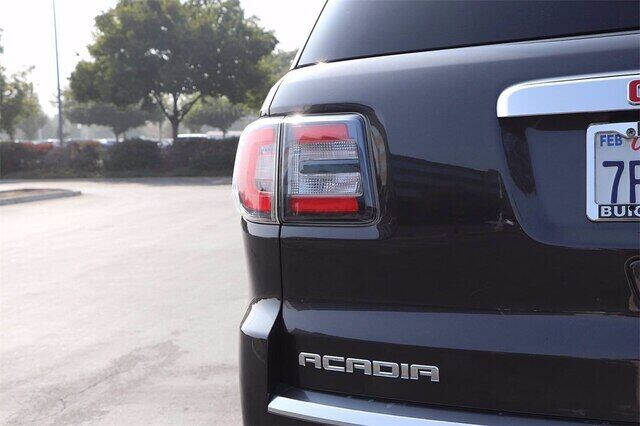 2016 GMC Acadia SLE-1