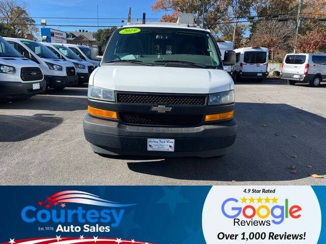 2019 Chevrolet Express 2500