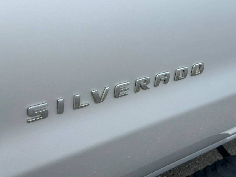 2017 Chevrolet Silverado 1500 Custom