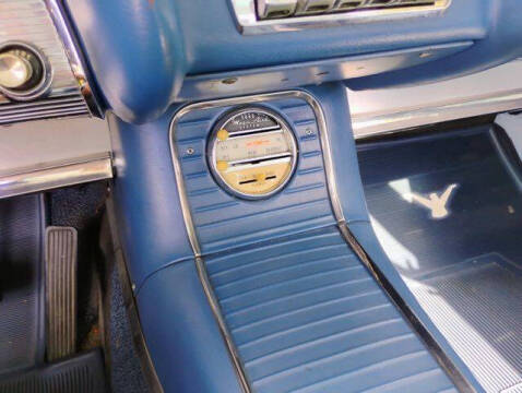 1960 Ford Thunderbird