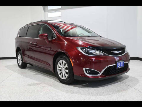 2018 Chrysler Pacifica Touring Plus