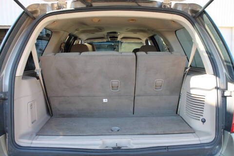 2003 Ford Expedition XLT