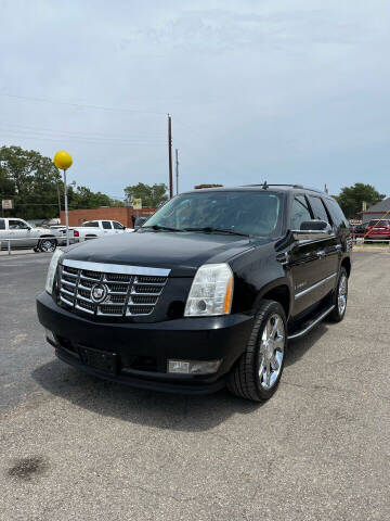 2008 Cadillac Escalade for sale at Gator's Auto Sales in Garland TX