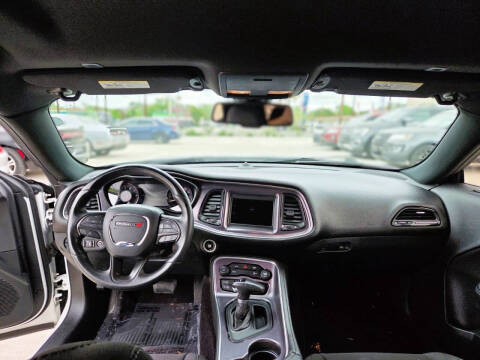 2018 Dodge Challenger SXT