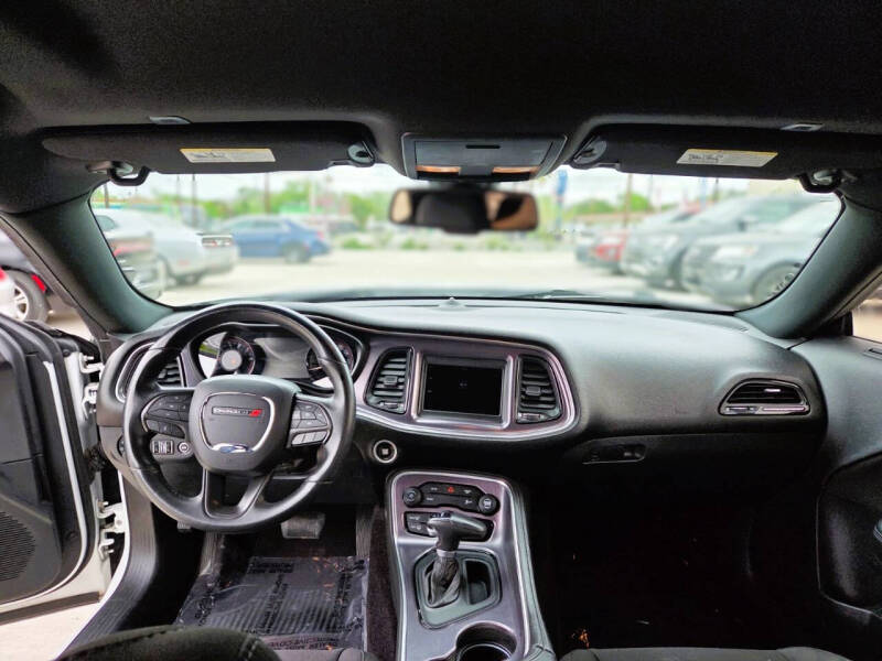 2018 Dodge Challenger SXT