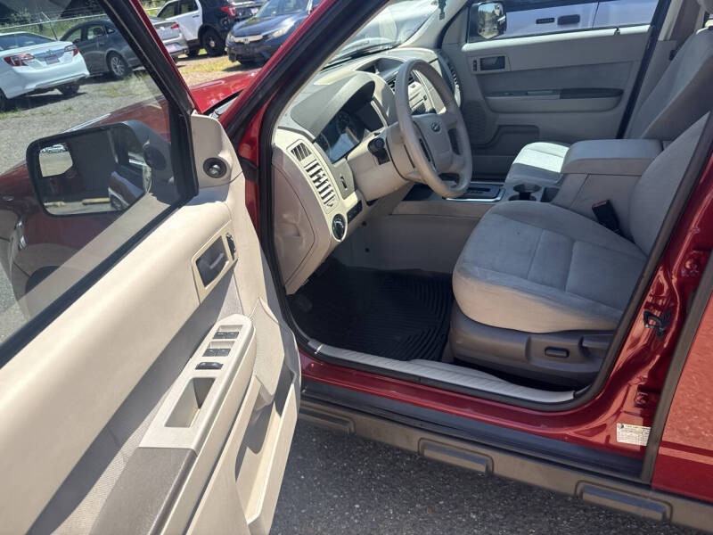 2011 Ford Escape XLT