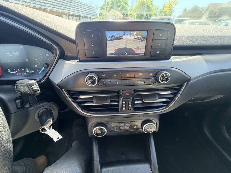 2020 Ford Escape S