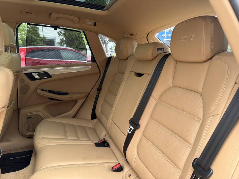 2017 Porsche Macan GTS