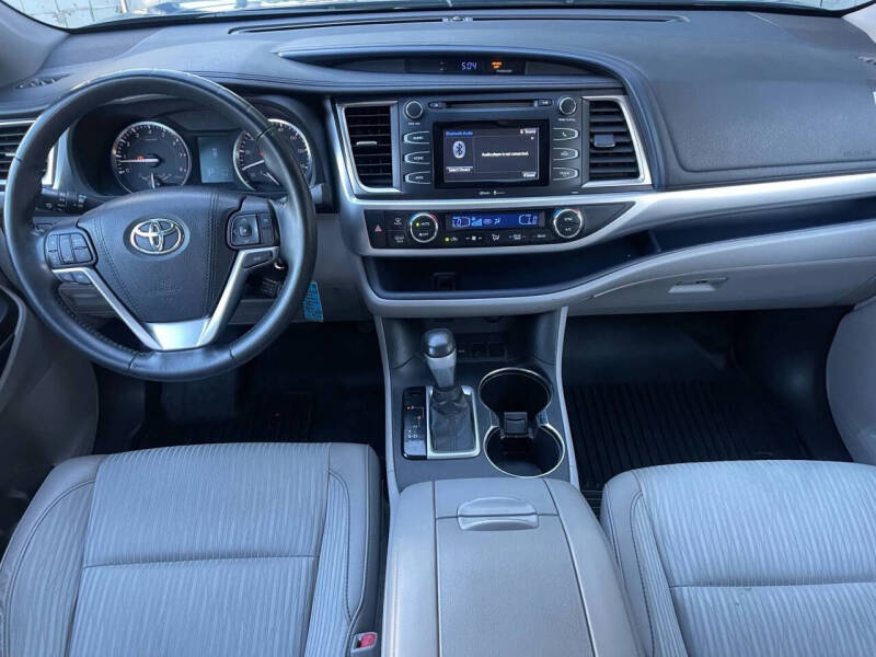 2015 Toyota Highlander