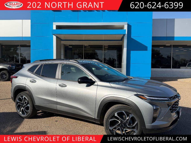 2025 Chevrolet Trax RS's photo