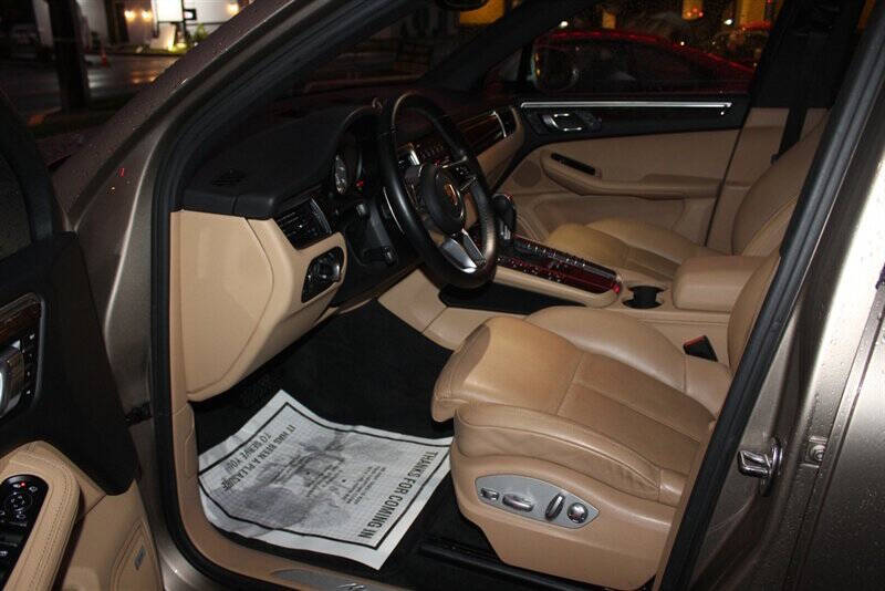 2017 Porsche Macan S