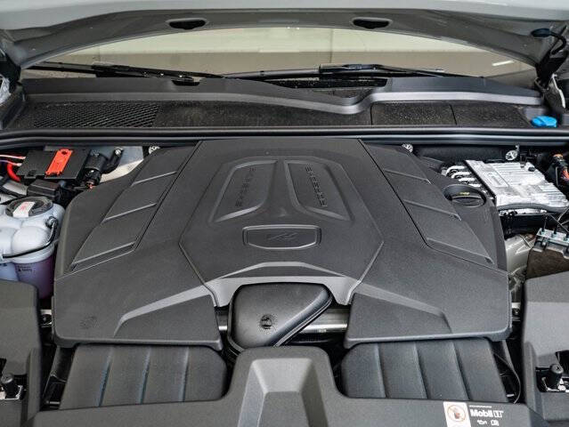 2025 Porsche Cayenne Coupe