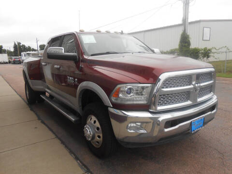 2016 RAM 3500 Laramie