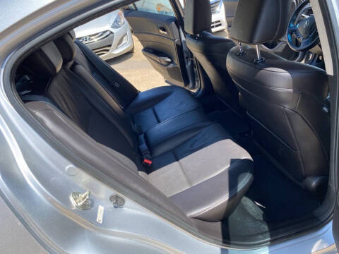 2013 Acura ILX 2.0L w/Tech