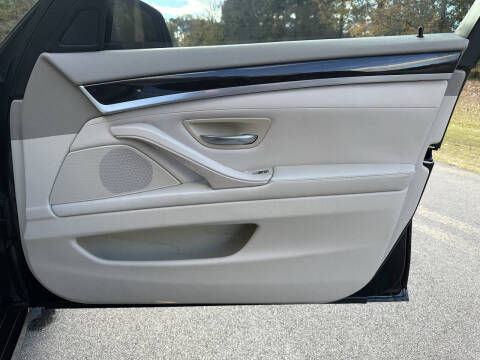 2014 BMW 5 Series 528i