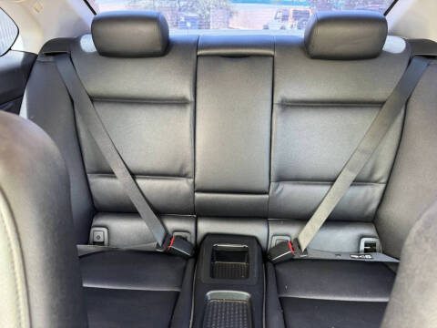 2012 BMW 3 Series