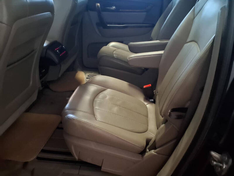 2016 GMC Acadia Denali