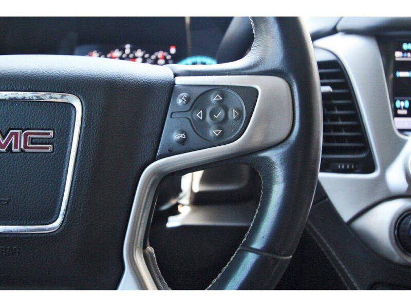 2017 GMC Yukon SLT